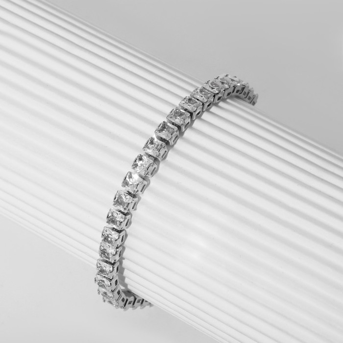 Браслет со стразами &laquo;Сияй&raquo; на затяжке, цвет белый в серебре