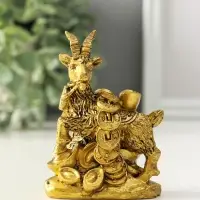 Нэцкэ полистоун "Козёл с китайскими монетами и золотыми слитками" бронза 4,2х7х9,4 см