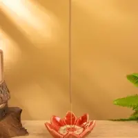 Подставка под благовония "Цветок лотоса" керамика, цв. МИКС, 9,5х9,5х3 см