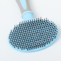 Пуходерка пластиковая мягкая с закругленными зубьями, средняя, 9,5 х 16,5 см, голубая Пуходерка пластиковая мягкая с закругленными зубьями, средняя, 9,5 х 16,5 см, голубая