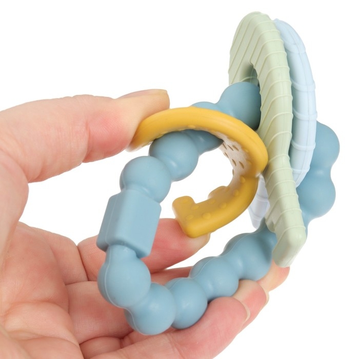 Прорезыватель силиконовый &laquo;Ключики&raquo;, цвет синий, Mum&Baby