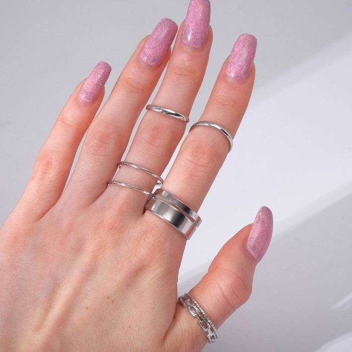 Набор колец 7 штук «Тонкость», размер МИКС, цвет серебро Набор колец 7 штук «Тонкость», размер МИКС, цвет серебро