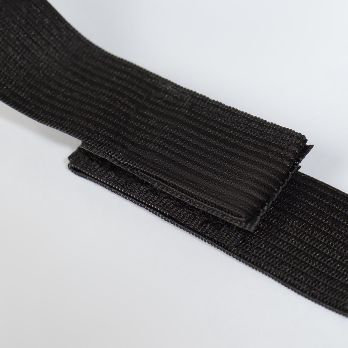 Маска для сна 3D, на липучке, 22,5 &times; 9 см, цвет чёрный