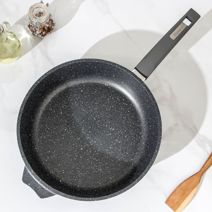 Сковорода &laquo;Гранит&raquo;, d=28 см, пластиковая ручка, антипригарное покрытие, цвет серый