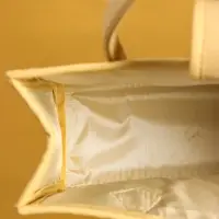 Сумка плетёная на застёжке из пандана 30х10х35 см, бежево-оранжевый