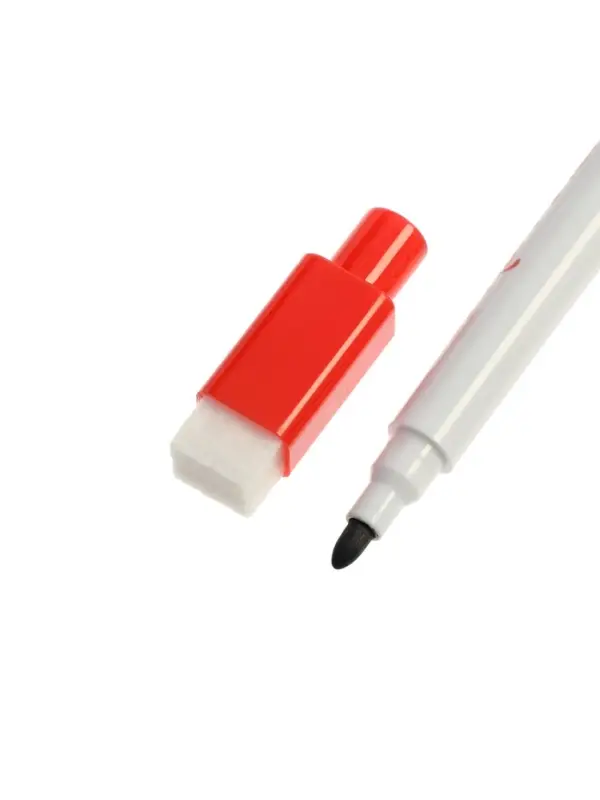 Книга "Многоразовые лабиринты", с маркером