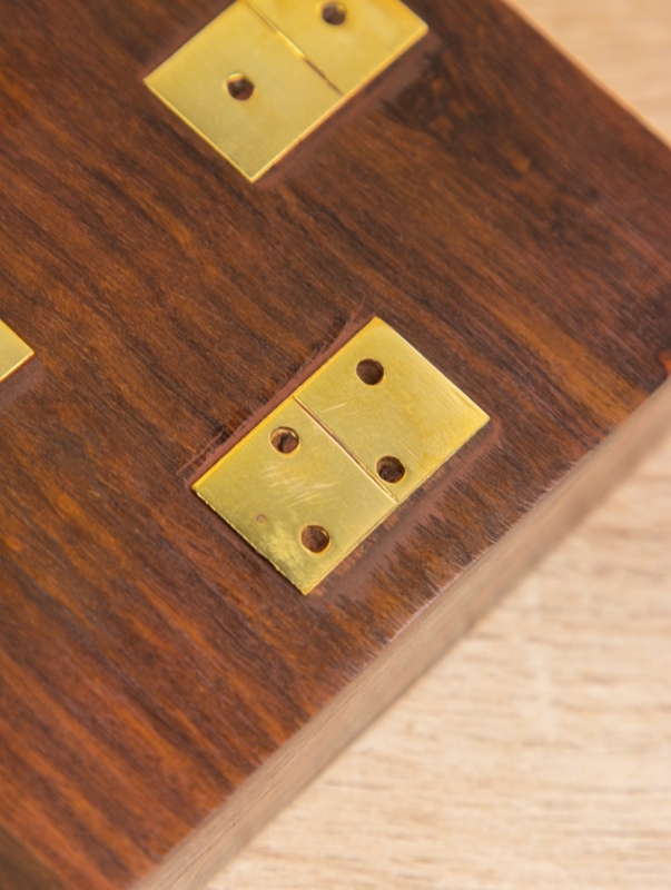 Настольная игра "Домино" 18,5х7,5х4 см, дерево шишам, латунь