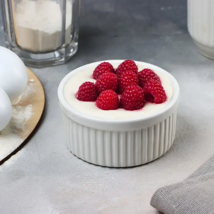 Рамекин керамический &laquo;Кушай&raquo;, 9.5 х 4.5 см, 200 мл, цвет белый