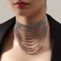 Колье &laquo;Водопад&raquo; волна, цвет белый в серебре, 25 см