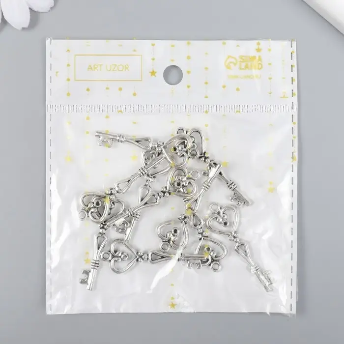 Металлический элемент, декоративная подвеска &laquo;Арт Узор. Ключик-сердечко&raquo;, 4&times;1.3&times;0.5 см