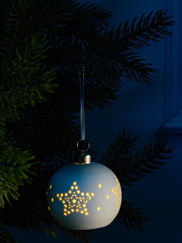 Елочный шар "Звездочки" 6.9х6.9х5.9 см, 1 LED, LR44x3(в компл.), свечение тёплое белое