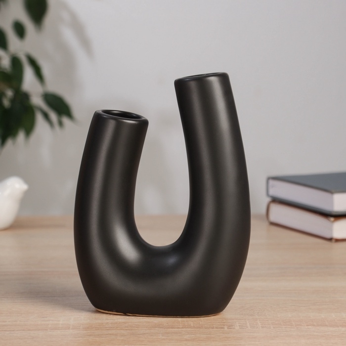 Керамическая ваза декоративная настольная «Уэйн», для цветов, сухоцветов, d-4 см, 17.5×13 см, чёрный Керамическая ваза декоративная настольная «Уэйн», для цветов, сухоцветов, d-4 см, 17.5×13 см, чёрный