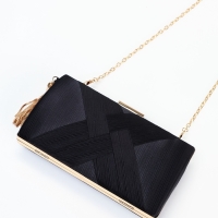 Сумка-клатч на фермуаре, цвет чёрный Сумка-клатч на фермуаре, цвет чёрный