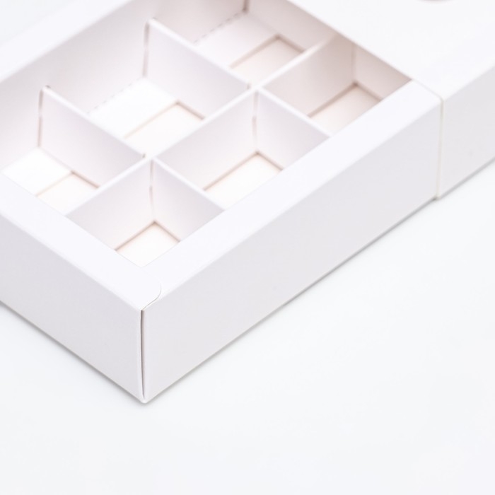 Коробка для 10 конфет, белая, 9,8 х 22 х 3,5 см. Кондитерская упаковка