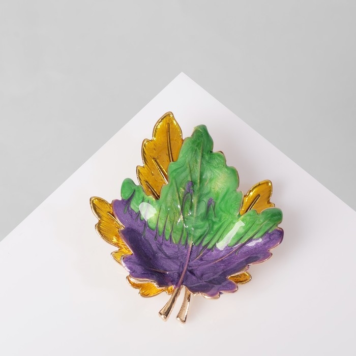 Брошь &laquo;Лист&raquo; кленовый двойной, цветная в золоте