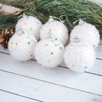 Набор шаров пластик d-5,5 см, 6 шт "Пушинка" белый Набор шаров пластик d-5,5 см, 6 шт "Пушинка" белый