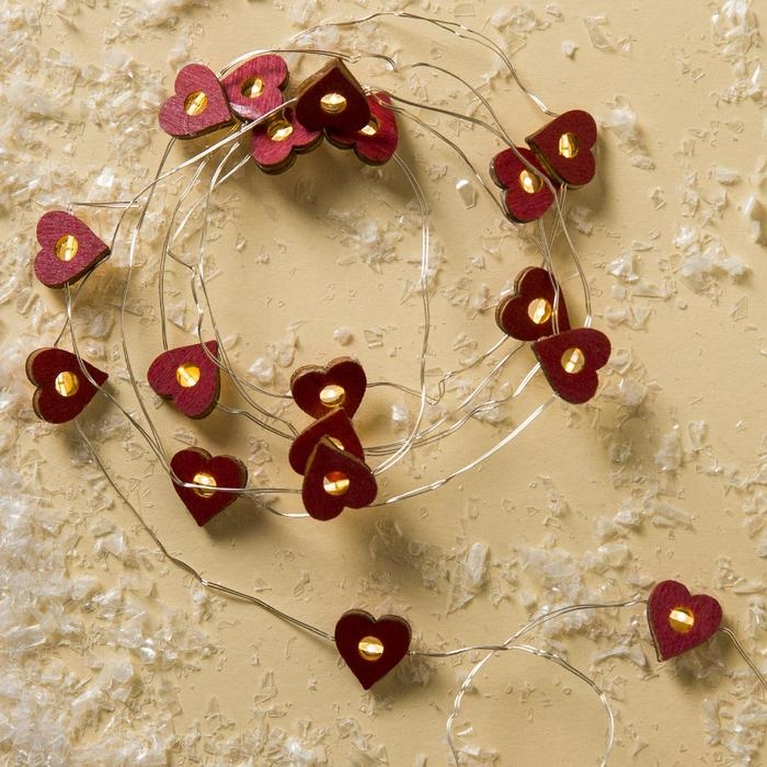 Гирлянда &laquo;Нить&raquo; 2 м роса с насадками &laquo;Сердце&raquo;, IP20, серебристая нить, 20 LED, батарейки ААх2 (нет в комплекте), свечение тёплое белое