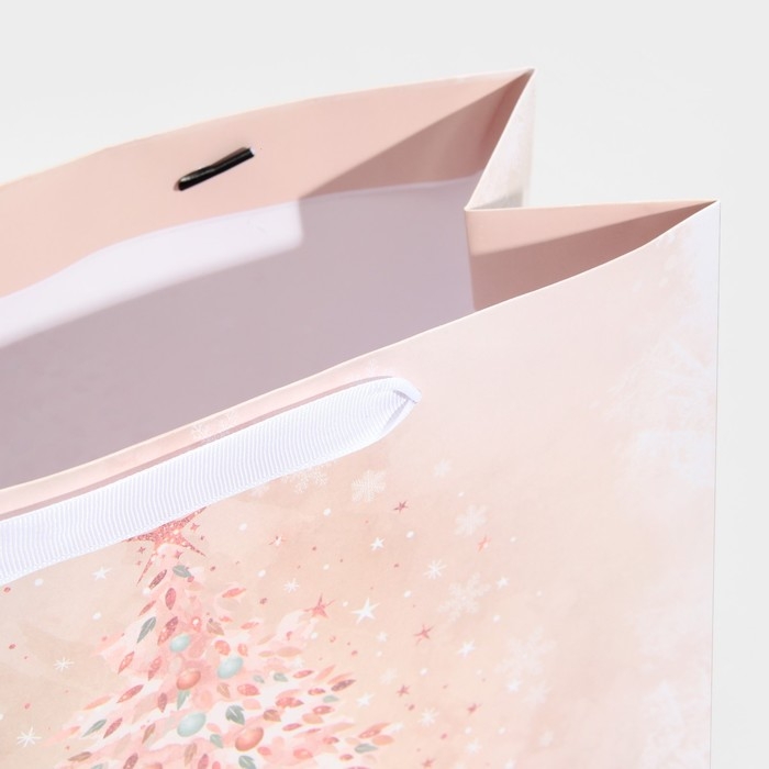 Пакет подарочный новогодний ламинированный квадратный &laquo;Pink&raquo;, 30 х 30 х 12 см, Новый год