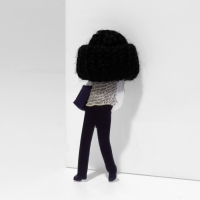 Брошь &laquo;Девочка&raquo; в жилетке, цветная в серебре