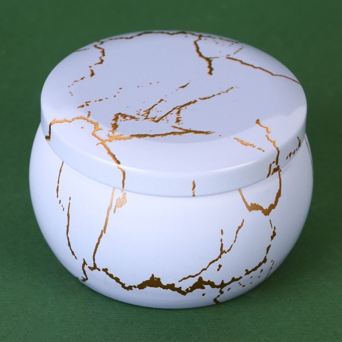 Ароматическая свеча из пчелиного воска &laquo;Тайны света&raquo;, аромат морской бриз, 6 х 6 х 4 см.