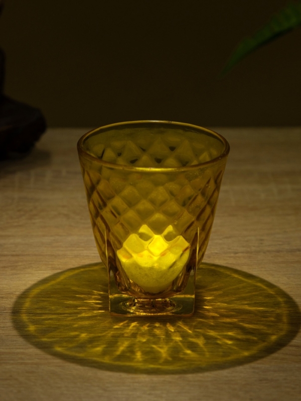 Подсвечник для чайной свечи 7х7х7,7 см