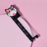 Расчёска &laquo;КОТЯ&raquo;, с ручкой, фигурная, 14,7 &times; 3,7, разноцветная