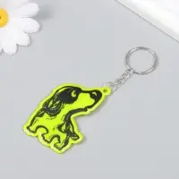 Брелок пластик светоотражающий "Пёсик с большим носом" 5,5х3,8 см