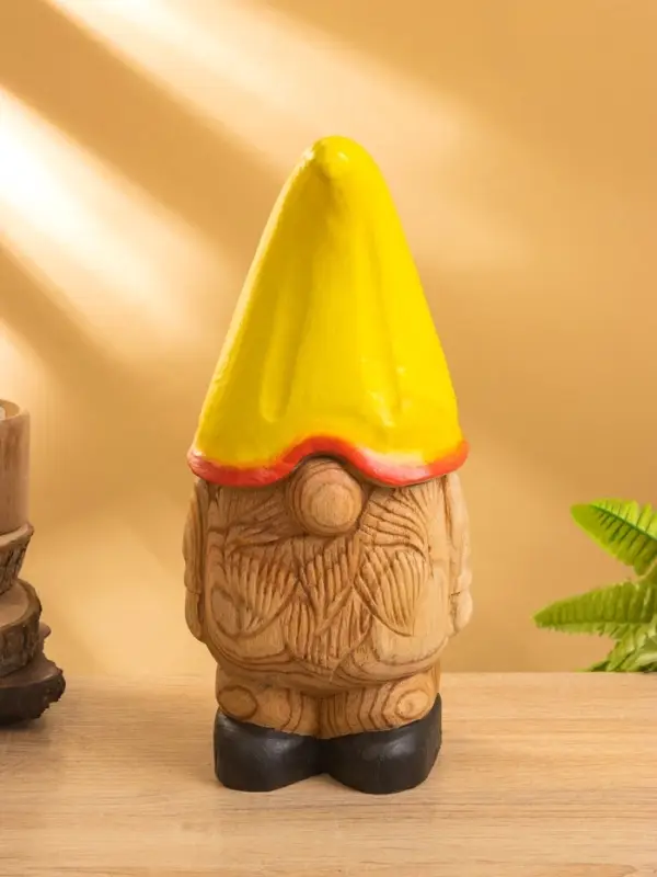 Сувенир "Гномик в жёлтой шляпе" дерево Джампинис 15х15х30 см