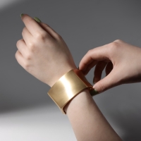 Браслет металл &laquo;Манжета&raquo; квадратный, цвет золото