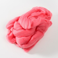 Шерсть для валяния 100% тонкая мериносовая шерсть 100гр (324 светлая азалия)