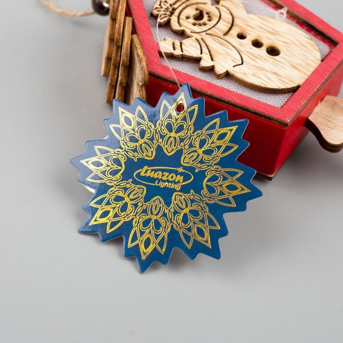 Ёлочная игрушка &laquo;Домик со снеговиком&raquo;, от батареек, свечение тёплое белое