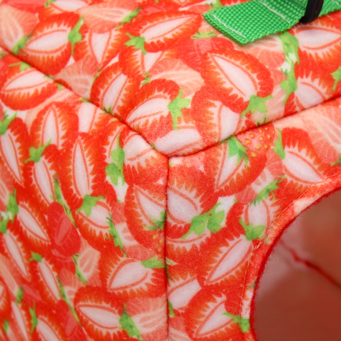 Подвесной домик-кубик Подвесной домик-кубик "Клубничка", 17 х 17 х17 см