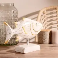 Сувенир на подставке &laquo;Рыба белая&raquo;, 30&times;8&times;22 см, дерево