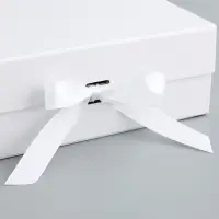 Коробка подарочная с бантом складная 29 х 22 х 10,5 см Белая