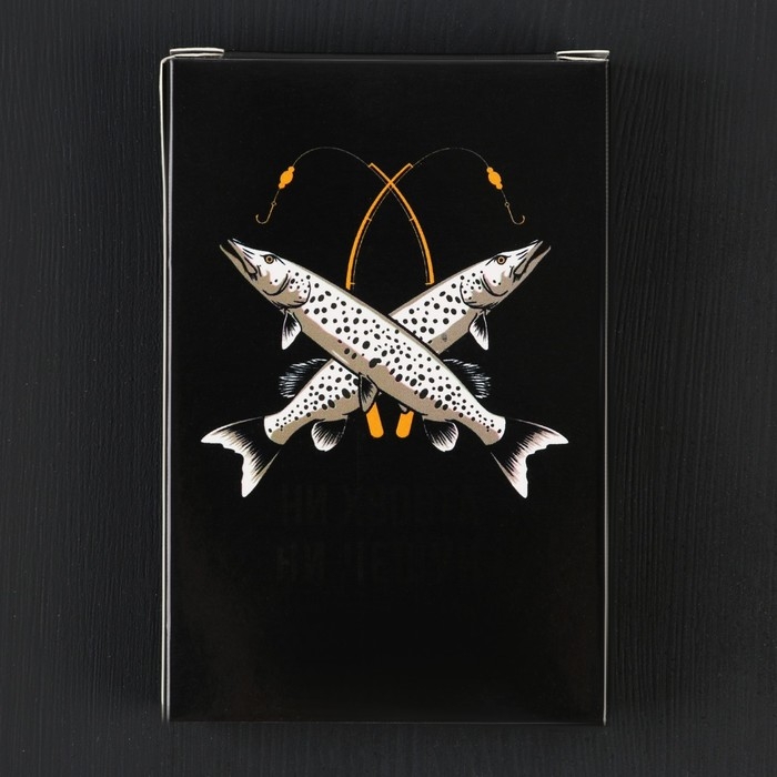 Подарочный набор «Лучший рыбак», карты, домино, стопки 3шт Подарочный набор «Лучший рыбак», карты, домино, стопки 3шт