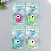 Дырокол фигурный "Кленовый лист" d=1 см 3х2,5х3 см МИКС