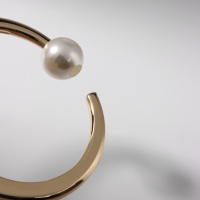 Браслет металл &laquo;Жемчужный&raquo; одна бусина, цвет золото