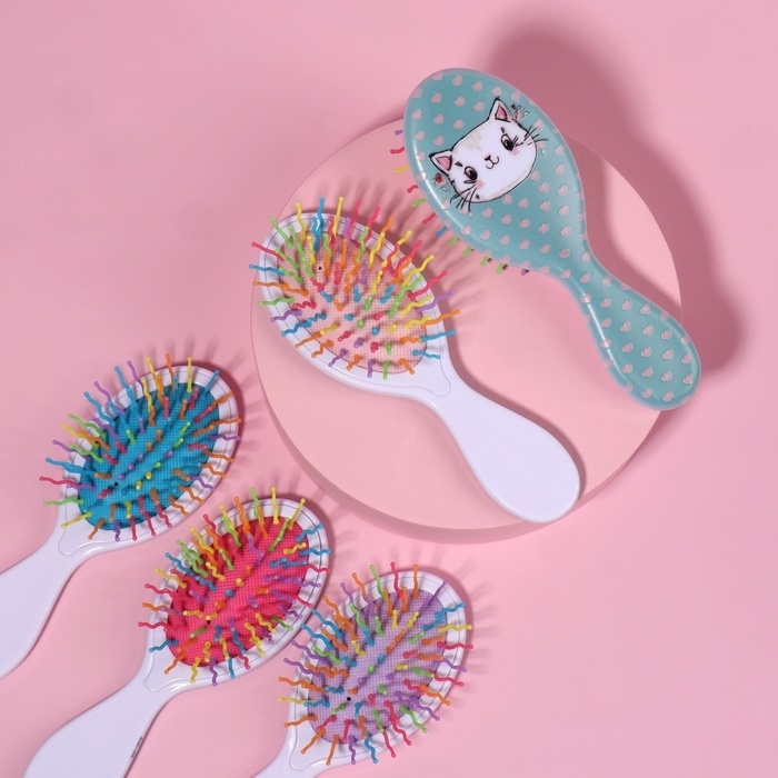 Расчёска массажная, 5,5 × 15 см, рисунок МИКС Расчёска массажная, 5,5 × 15 см, рисунок МИКС