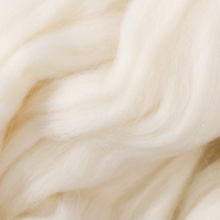 Шерсть для валяния 100% полутонкая шерсть 50 гр (205, белый) Шерсть для валяния 100% полутонкая шерсть 50 гр (205, белый)