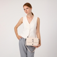 Сумка-мессенджер на магните, цвет белый Сумка-мессенджер на магните, цвет белый