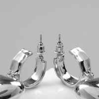 Серьги пластик &laquo;Сердца&raquo; объёмные, цвет серебро