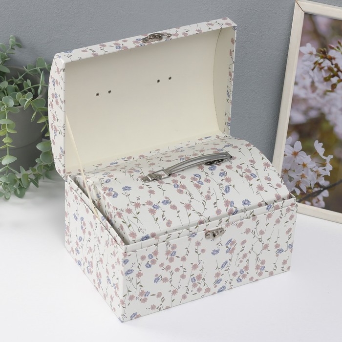 Шкатулка картон сундучок Шкатулка картон сундучок "Нежные цветы" набор 3 шт 26х18х16,5 24х16х14,5 22х14х12,7 см