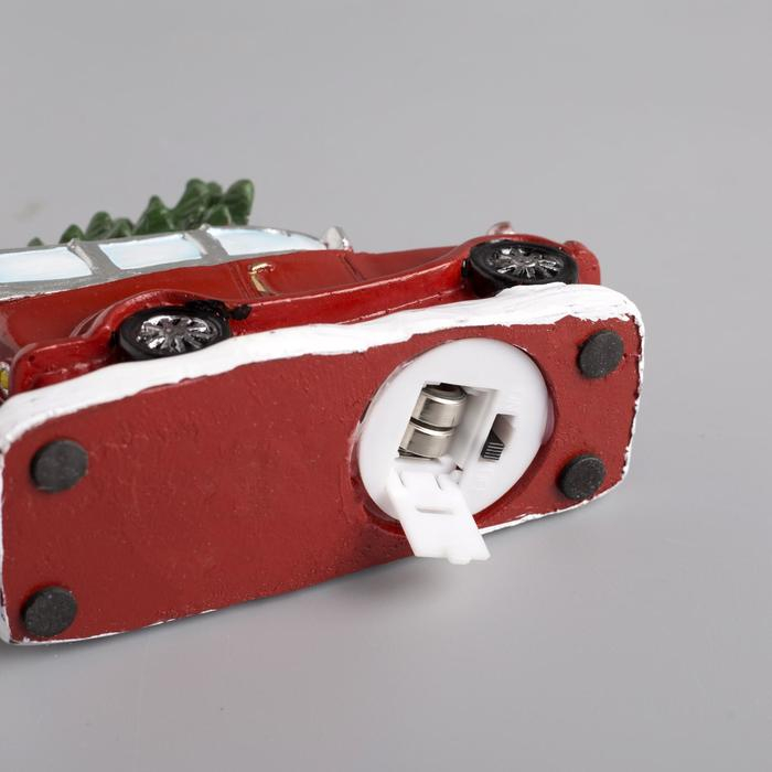 Светодиодная фигура &laquo;Автомобиль с ёлкой&raquo;, керамика, батарейки AG10х3 ( в комплекте), свечение тёплое белое