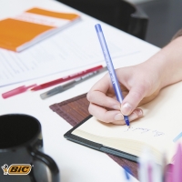 Набор ручек шариковых 4 штуки BIC "Round Stic Classic", узел 1.0 мм, среднее письмо, синие чернила