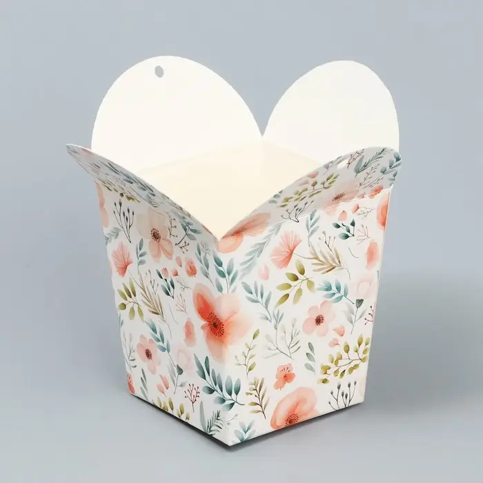 Коробка бонбоньерка, упаковка подарочная, &laquo;Акварельные цветы&raquo;, 7.5 х 8 х 7.5 см