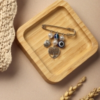 Булавка-оберег «Дерево семейного счастья», 5см, цвет синий в серебре Булавка-оберег «Дерево семейного счастья», 5см, цвет синий в серебре