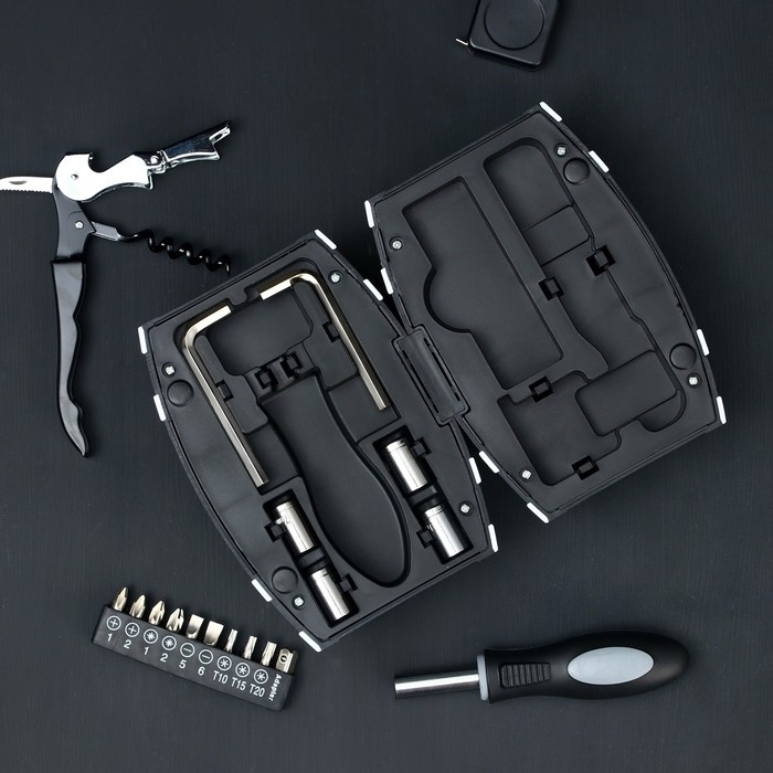 Набор инструментов в бочке &laquo;Лучшему мужчине&raquo;, 19 предметов