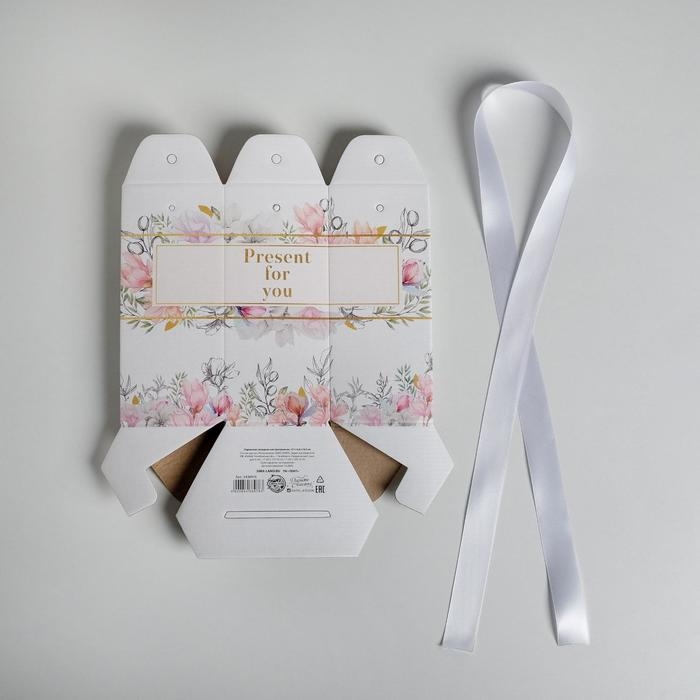 Переноска для цветов складная шестигранник &laquo;Present for you&raquo;, 17 х 14,8 х 19,5 см