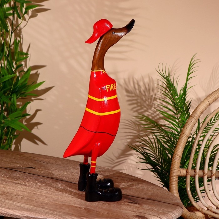 Сувенир "Утка-пожарный" дерево 45 см