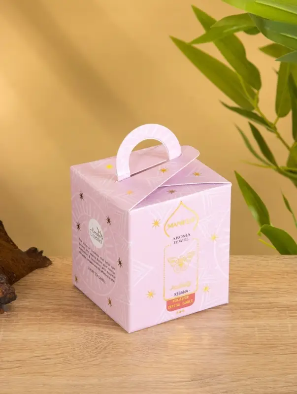 Свеча в стекле с камнем Manifest икебана 200 гр соевый воск